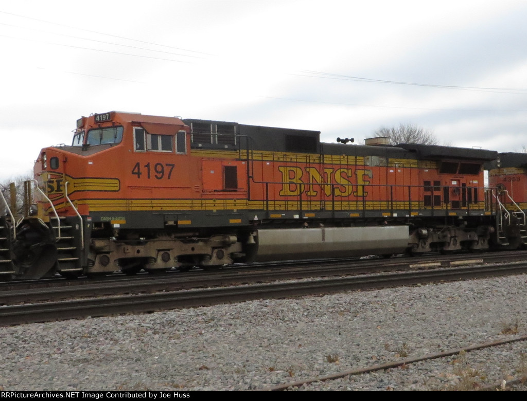 BNSF 4197